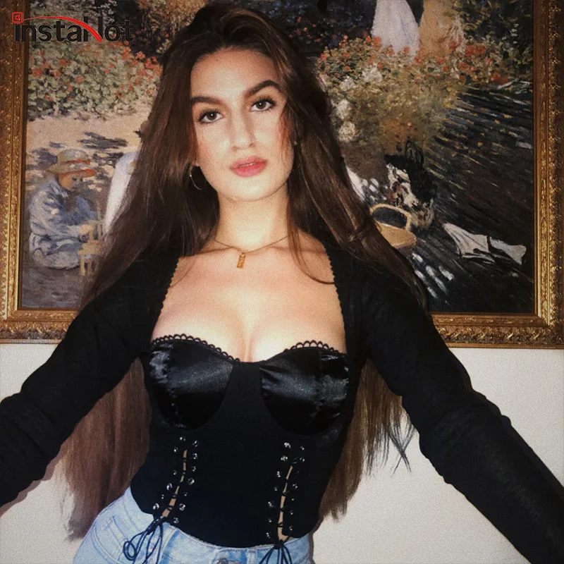 

InstaHot Black Gothic Vintage Square Neck T Shirt Women Lace Up Low Cut Long Sleeve Crop Tops Elastic 2018 Autumn Tie Up Clothes