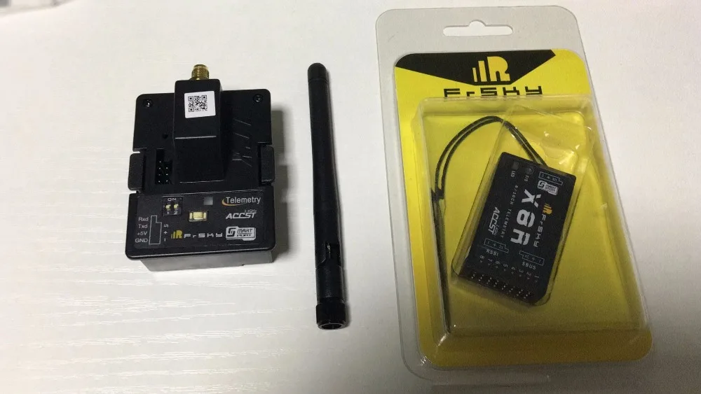 

FrSky XJT 2.4Ghz Combo 2.4GHz Telemetry +X8R Receiver