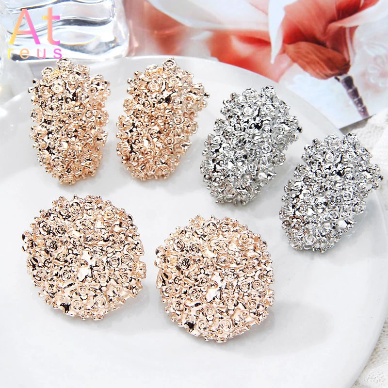 

Geometric Oval Stud Earrings For Women Gold/Black/Rose Gold/Silver Color Shining Round Metal Earrings Chic Jewelry Carved Flower