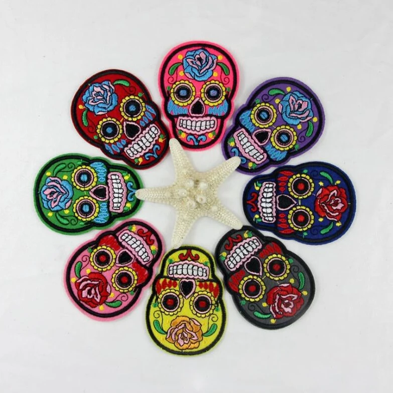 

1PCS Iron On Patches Clothes DIY Flowered Skull Embroidered Patches For Clothing Fabric Badges Sewing Patches