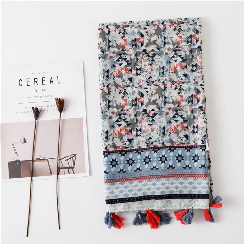 

2018 Girls Fashion Polka Floral Viscose Shawl Scarf Aztec Design Printed Voile Wrap Snood Autumn Winter Muslim Hijab 180*90Cm