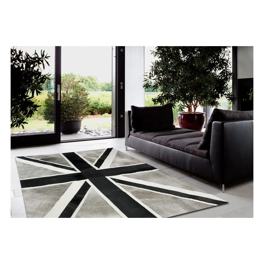 patchwork-cowhide-rug-k-1910