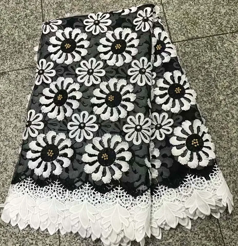 

2018 Latest African Lace Fabric Sample Design Tulle French Lace Fabric Flower Black and white Embroidered Women Lace Material