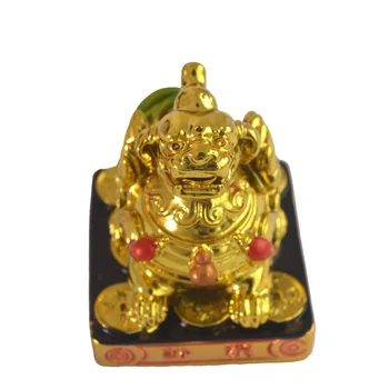 

Resin FengShui Golden Pi Yao/feng shui Statue Figurine 2" SKU AA376