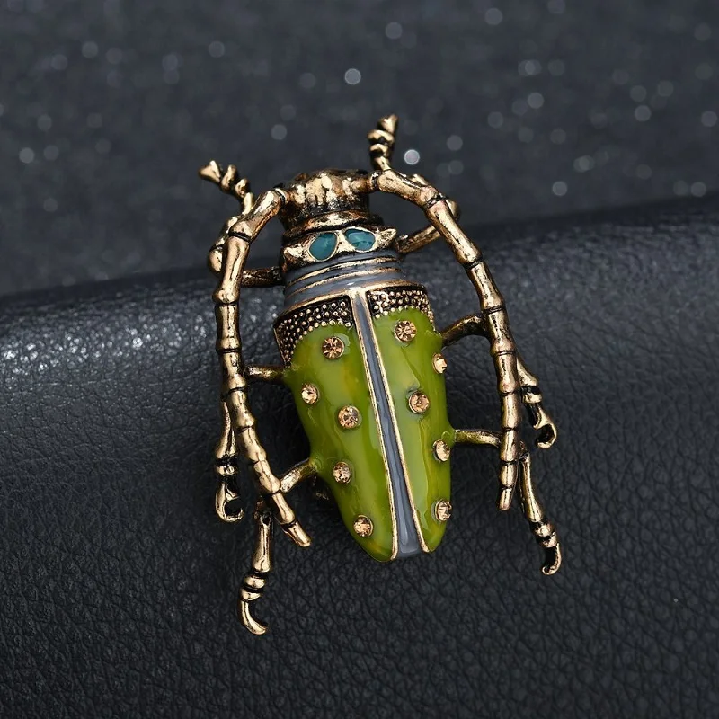 High Quality Enamel Pin Insect Brooch Beetle Enamel Brooch Vintage Exquisite Simulation Pins Fashion Dress Suits Sweater Corsage Fashion Jewelry