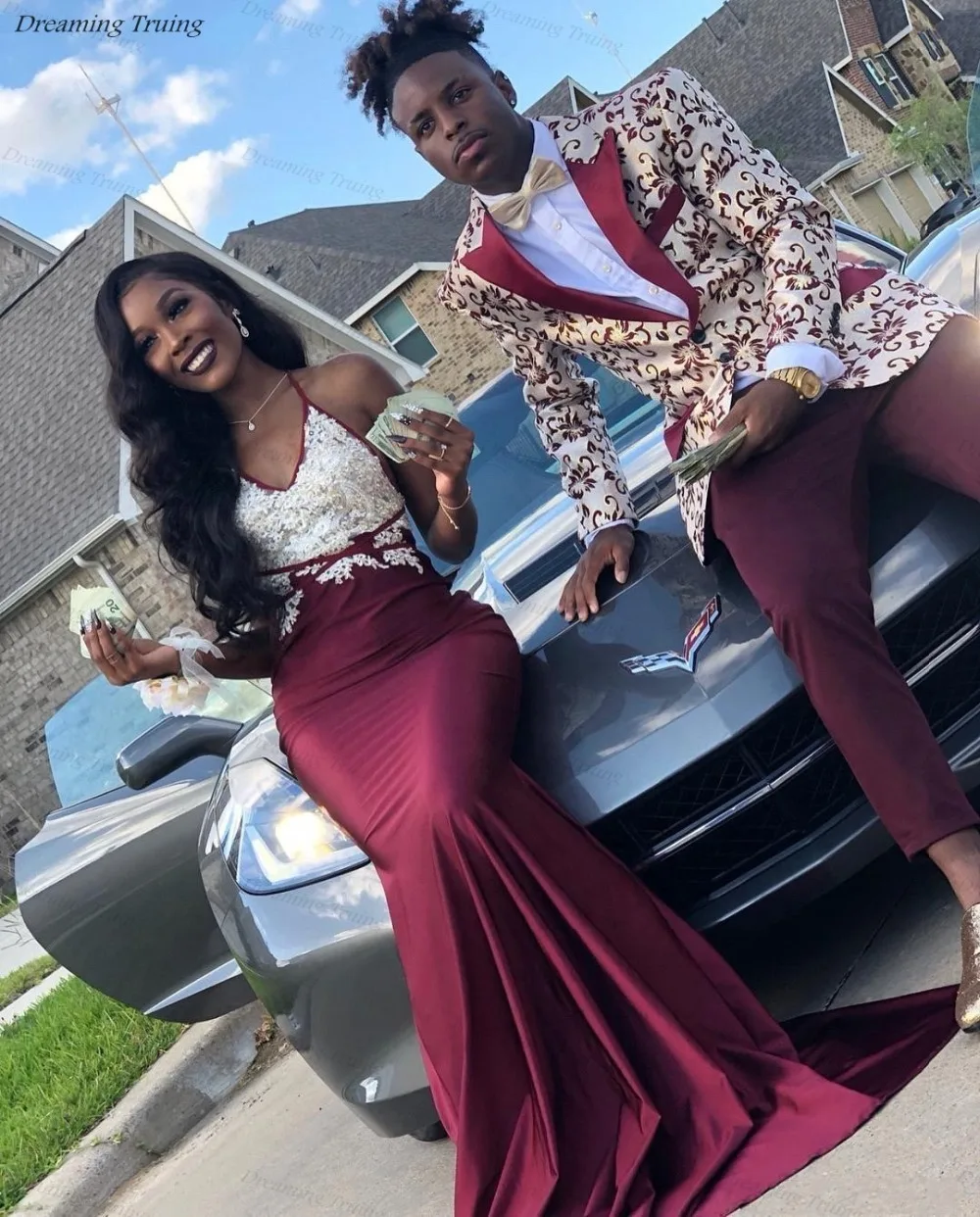 

Burgundy Mermaid Prom Dresses White Appliques V Neck Spaghetti Strap Black Girls Graduation Party Gown Vestido De Festa Longo