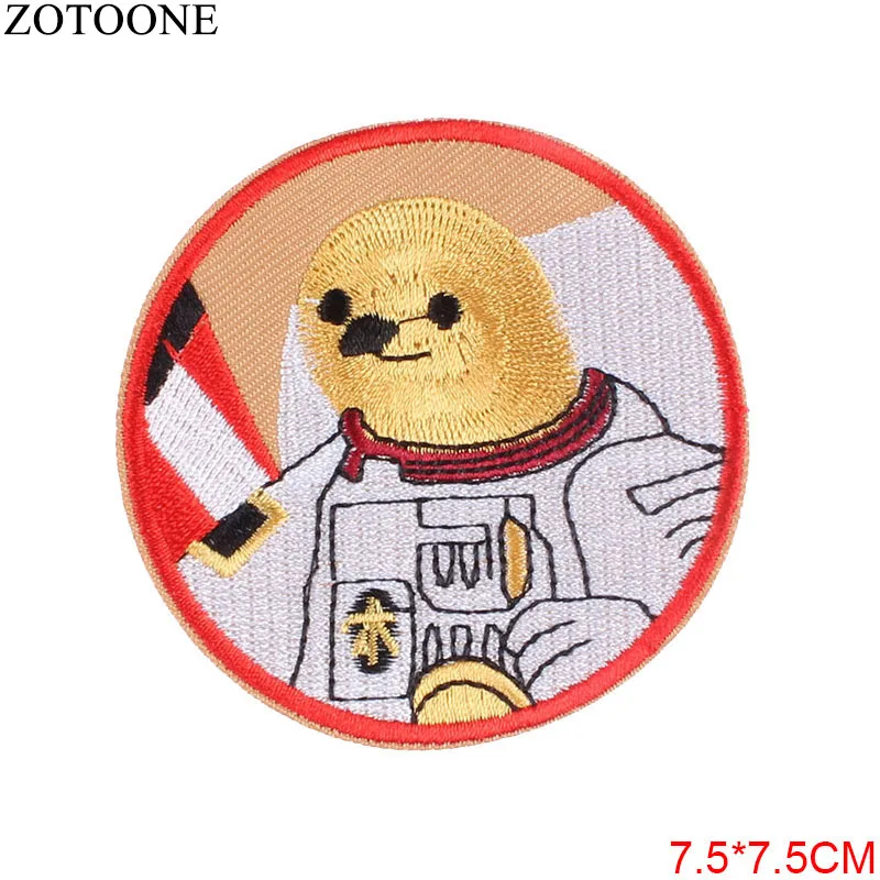 ZOTOONE Round UFO Parches Embroidered Iron on Patches For Clothing DIY Motif Stripes Clothes Stickers Alien Astronaut Badges E