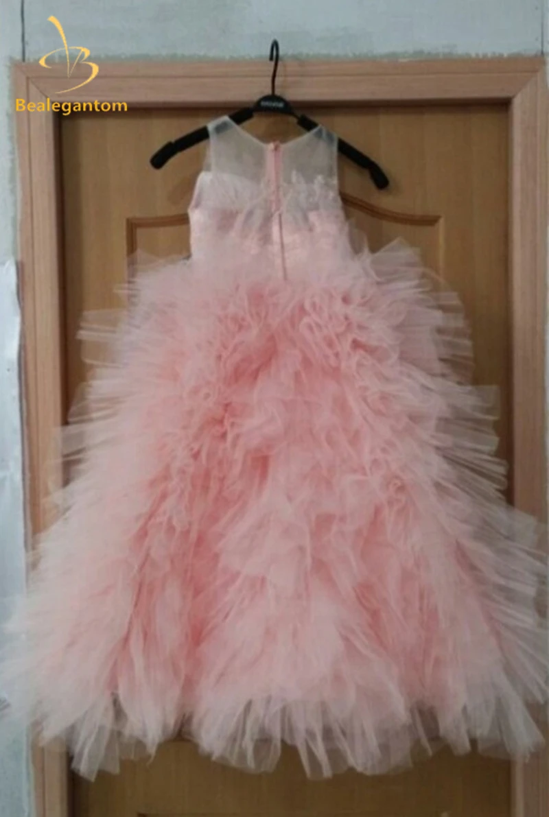 Коллекция года, привлекательное Пышное Платье для девочек бальное платье в пол со складками многоуровневый цветок, платья для девочек Vestido De Daminha QA176