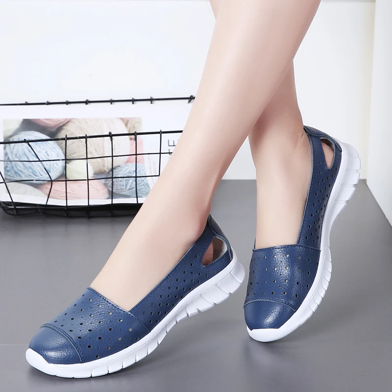

Summer Flat Shoes Women Plus Size 42 Genuine Leather Sneakers Hollow Hole Ladies Flats Boat Shoes Woman zapatillas mujer g036