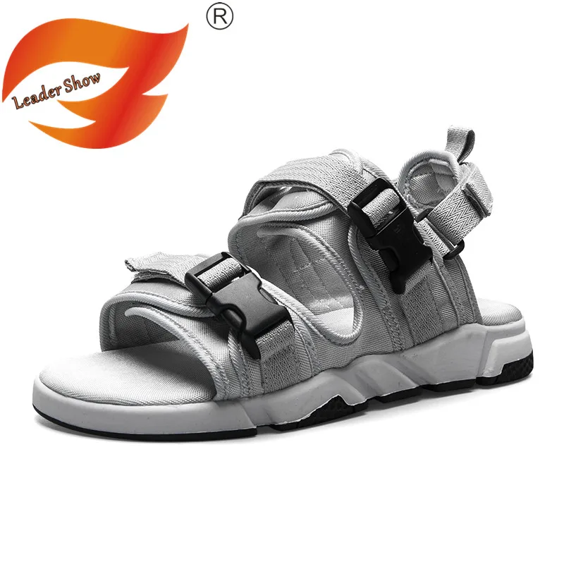 

Leader Show Men Sandals Soft Comfortable Men Summer Beach Sandals Man Roman Fashion Slippers Flip Flops Men Sandals Outdoor