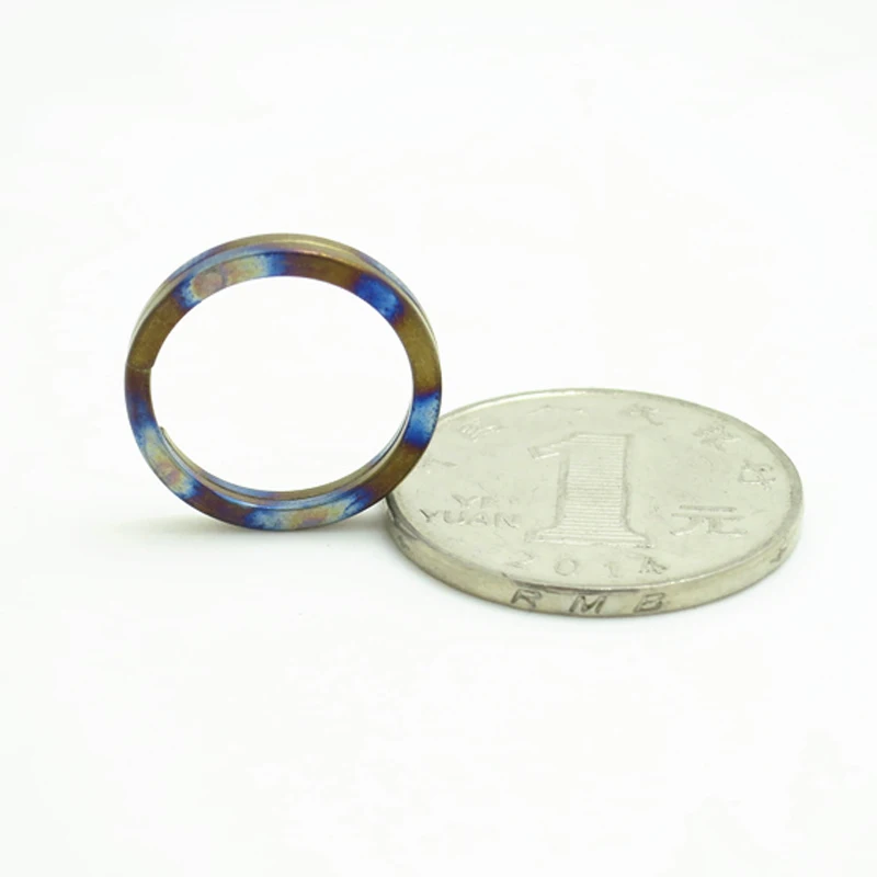 

18MM Titanium Alloy Hanging Ring Outdoor Mini Tool Key Ring Climbing Tool