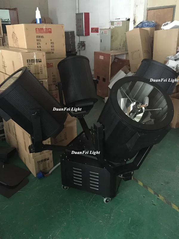4 head sky search Light-4