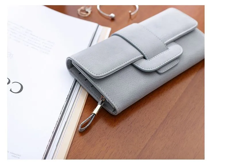 Multi-card holder long wallet style 4 front view