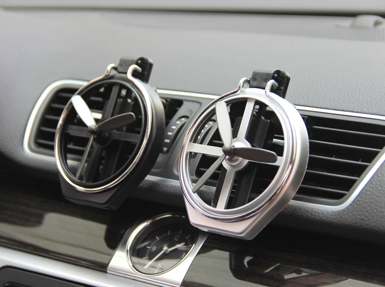 Unique Design Metal Car Mounted Multi Functional Cup Holder with Car