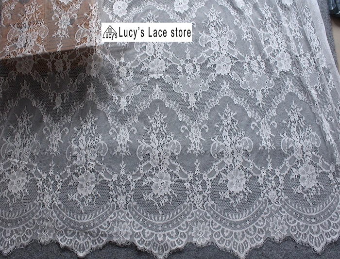 

1 Piece/3 Meters Palace design wedding gowns lace fabric Off white and Black eyelash chantilly lace for summer dress 2017