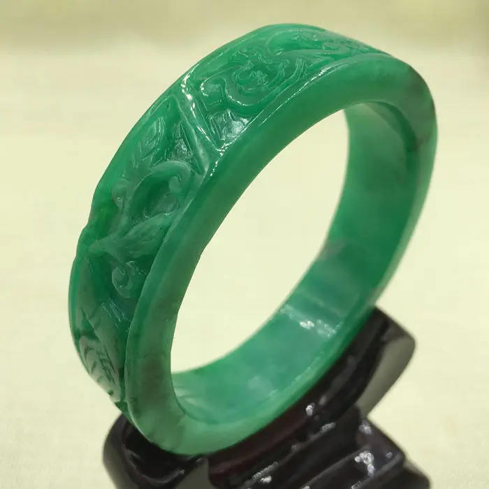 

A-2084 Chinese Hand-carved Emerald Green Jadeite Jade Gems Bangle Bracelet 64mm 28% 10.13