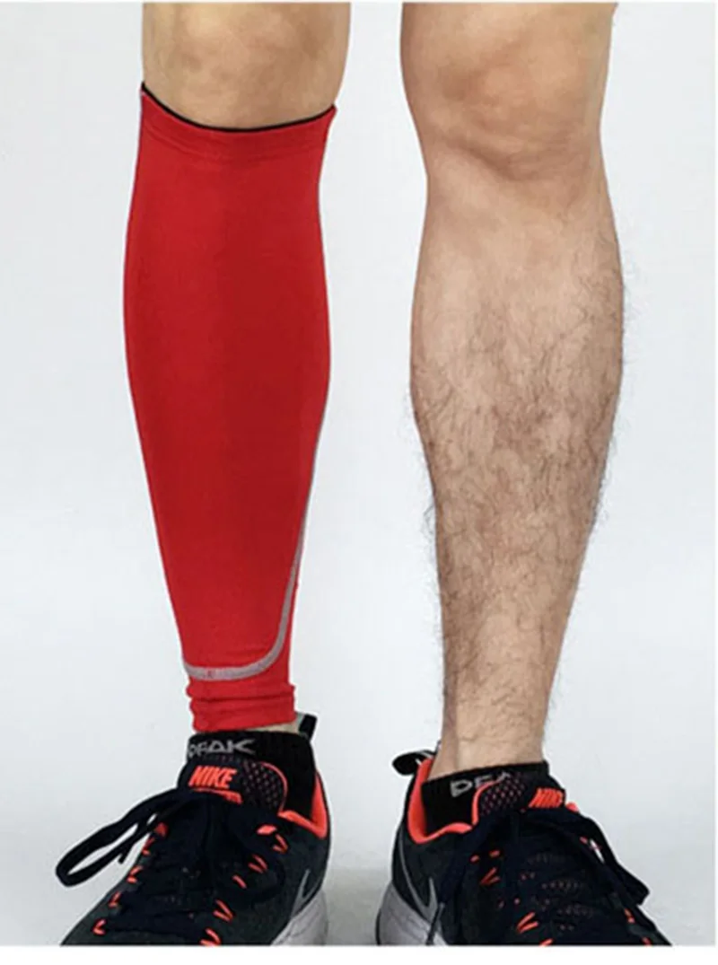 1 шт., Компрессионные рукава до икры поддержка спортивной безопасности, для бега, для занятий спортом, для фиксации ног, носки для щитки, для футбола - Цвет: Red