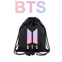 Dwayne Bts Canción de Amor Falsa Del Mismo Estilo Imprimió el Bolso Nueva Mochila Kpop con Cordón Del Estudiante Dwayne Bts Canción de Amor Falsa Del Mismo Estilo Imprimió el Bolso Nueva Mochila Kpop con Cordón Del Estudiante