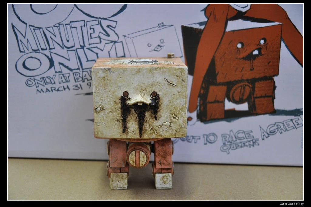 1/6 threeA Toy 3A Ashley Wood WWR Square MK1 ISO Ver. Loose no original boxtoy story 3 toy box