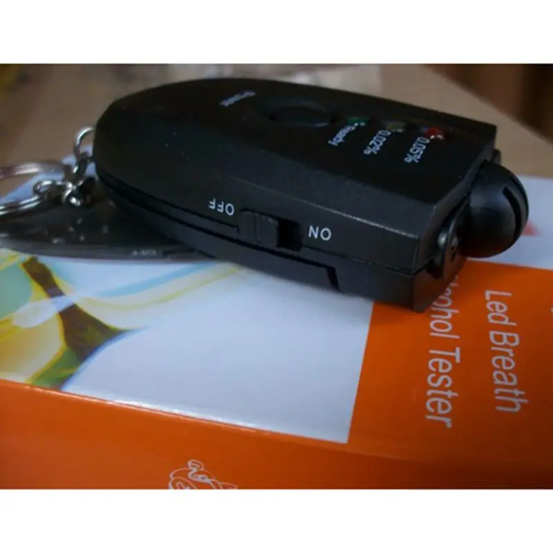 الكحول في الجسم المحمولة الحساسة التنفس اختبار دقيقة شاشة ديجيتال LCD أضواء مريحة خفيفة الوزن حجم الجيب الكحول في الجسم المحمولة الحساسة التنفس اختبار دقيقة شاشة ديجيتال LCD أضواء مريحة خفيفة الوزن حجم الجيب