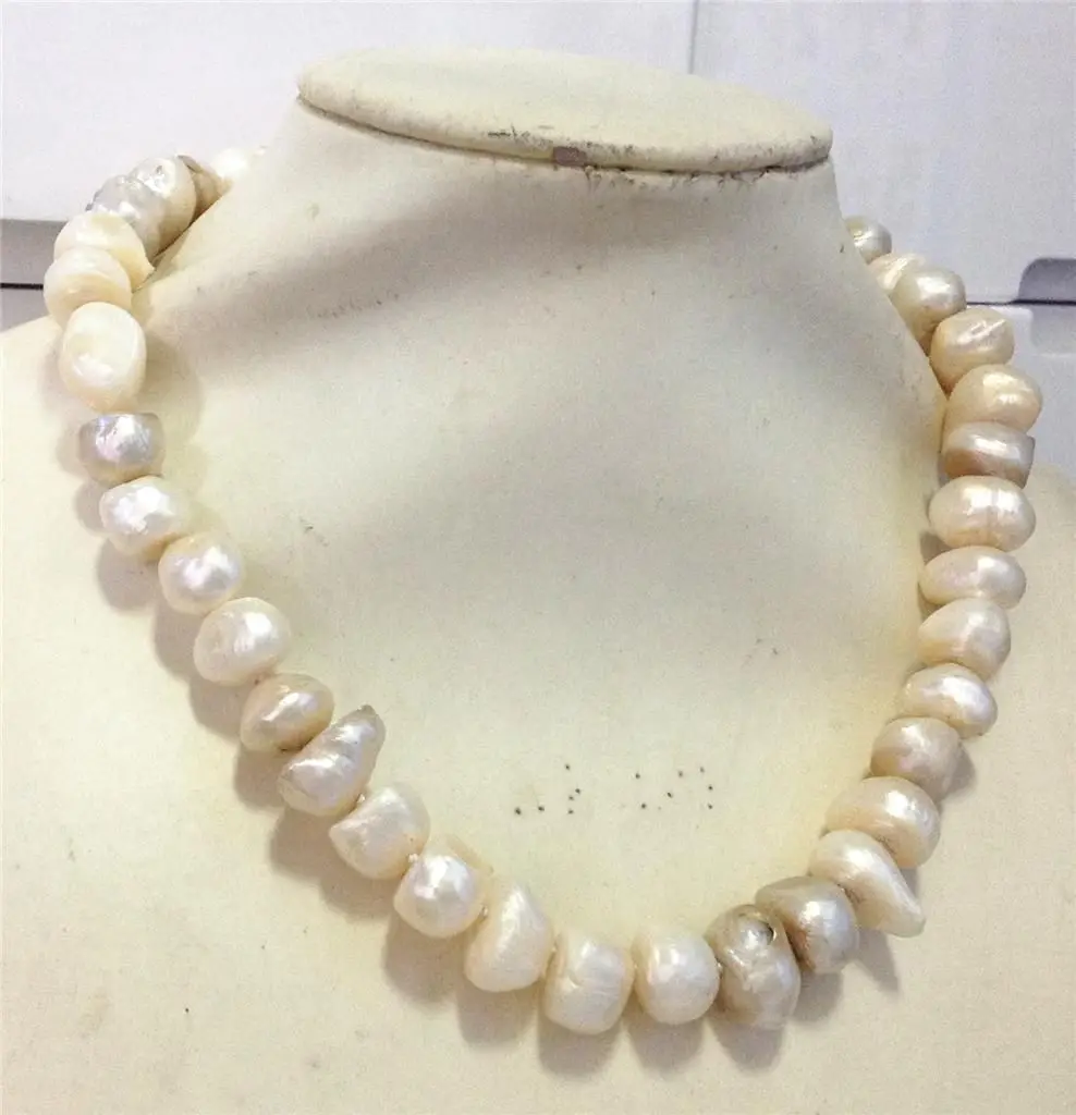 

huij 001941 Real Natural 10-15MM White Freshwater Cultured Pearl Necklace 18