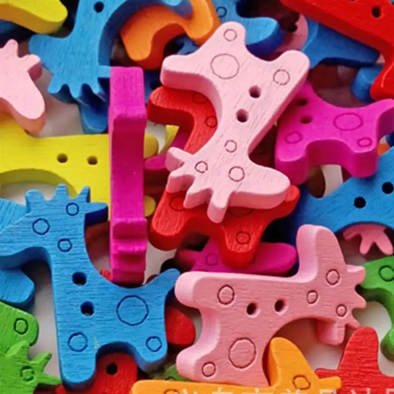 50 pcs Красочные мультфильм Жираф в виде корабля игрушки деревянные кнопки для поделок ремесел (случайные цвета)