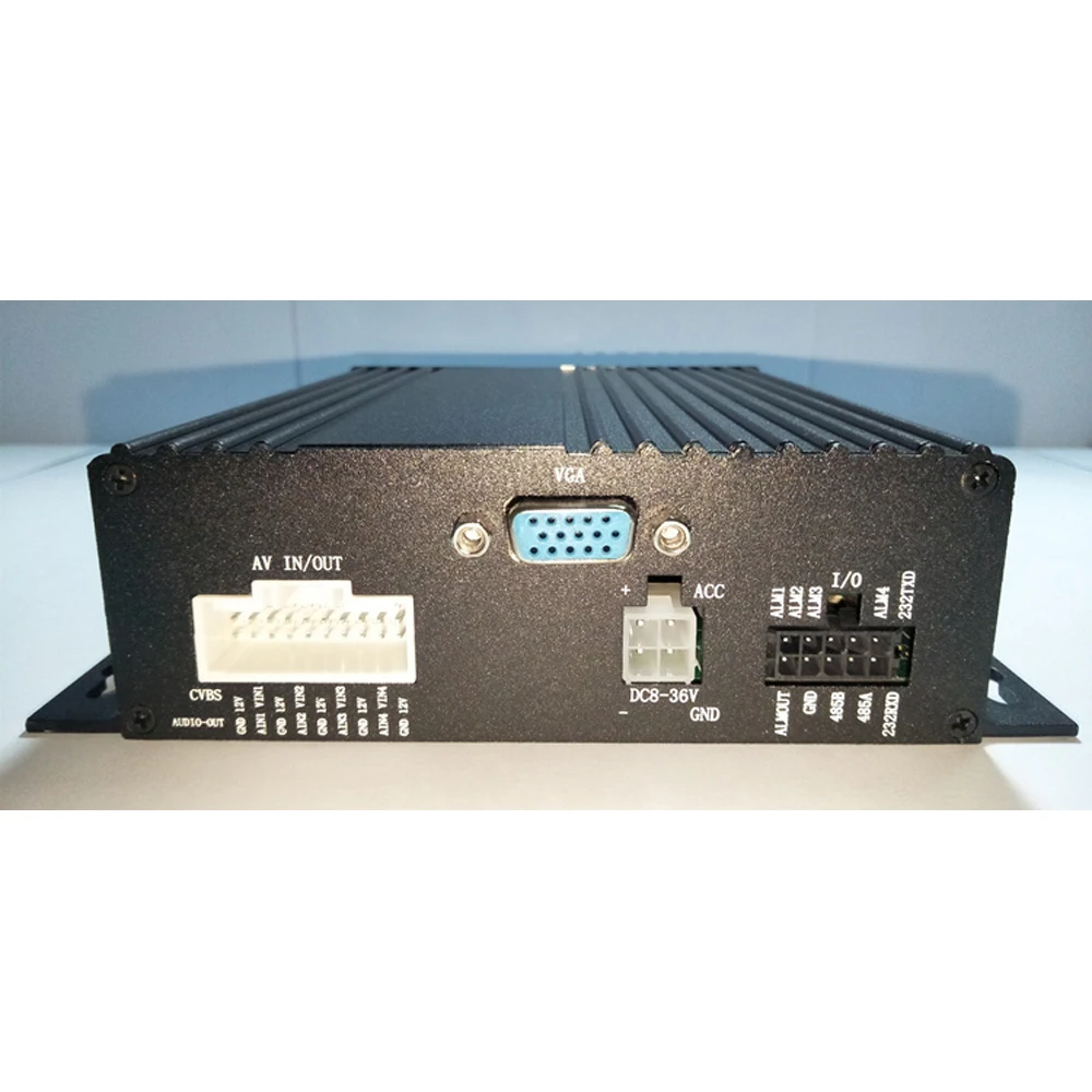 Support 4 channels audio input AHD 4CH Double SD Card Mobile DVR bus/school bus/bus high definition support Chinese (Traditional