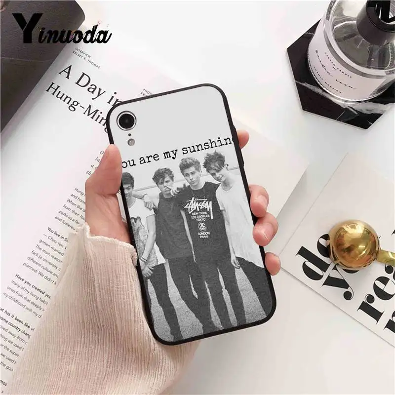 5Sos band YOUNGBLO