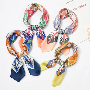 

Women's 2019 hot sale explosions fashion wild retro decorative casual scarf small scarf
