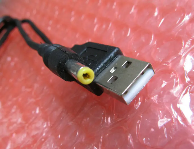 

1 piece New USB A 2.0 male to DC Power Plug charging Cable 4.0x1.7mm Male Supply Extension line connector cord 1meter / 3ft