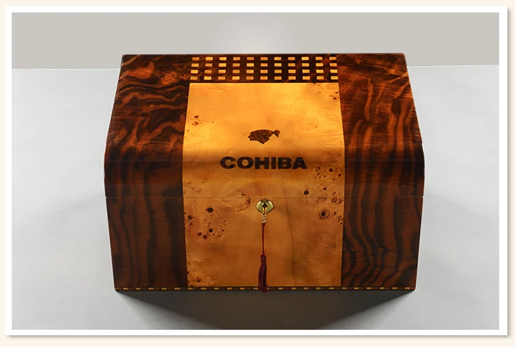 High Quality Cigar moisturizing box cedar wood piano paint multi - storey multi - storey moisturizing box humidor cigar box