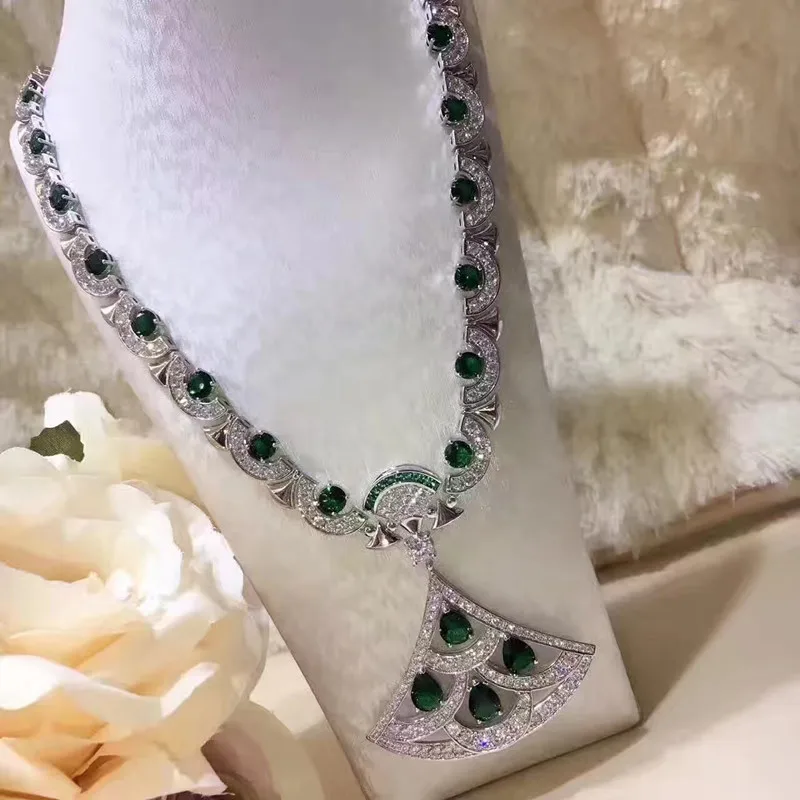 

Hot famous brand fan necklace with green and blue stones party jewelry cubic zirconia big fan pendant statement collar