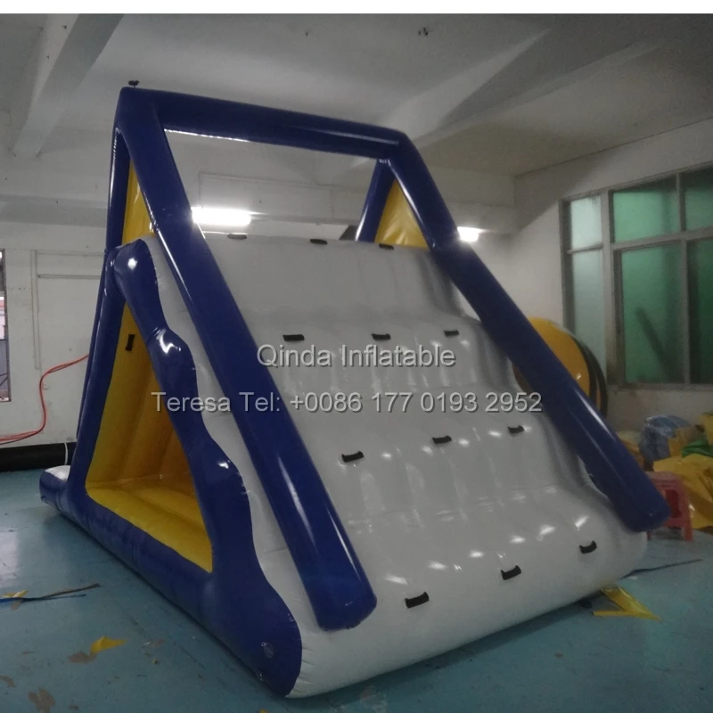 inflatable water slide above water(7)