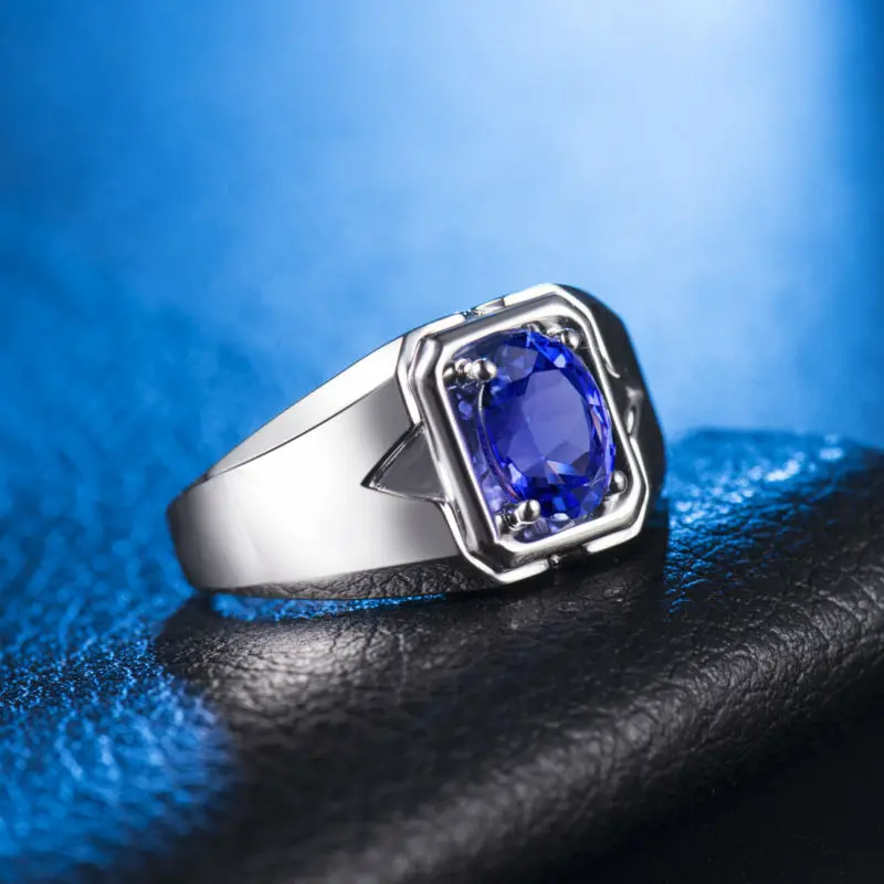 Роскошные мужские кольца из белого золота 18 карат овальной формы 6x8 мм