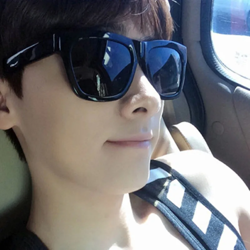 

New Fashion Oversized Square Sunglasses Women Brand Designer UV400 Glitter Gradient Modern Shiny Shades Sun glasses