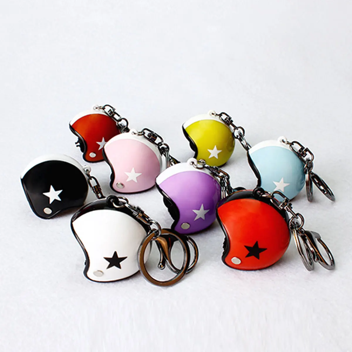 

Multicolor Cool Motorcycle Keyring Helmet Key Chain Ring Fashion Keychain Keyring 45*41mm