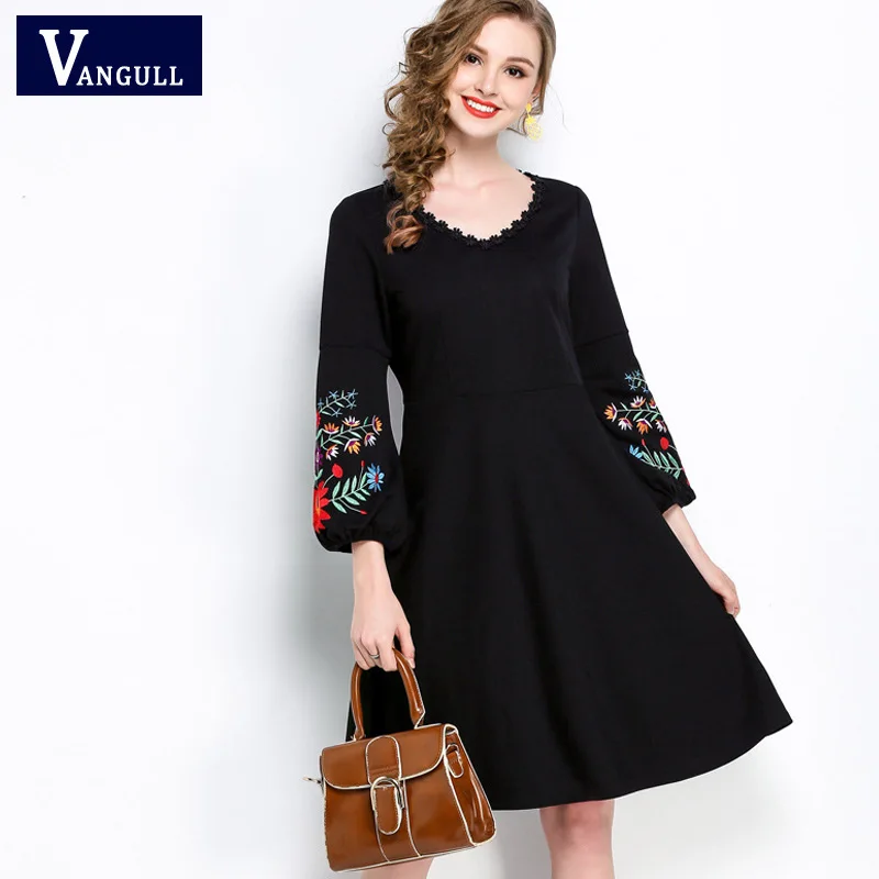 

Vangull Plus size 5XL summer women casual Bohemian style Embroidered O-Neck dress 2018 new Pleated elegant vestido Black Dresses