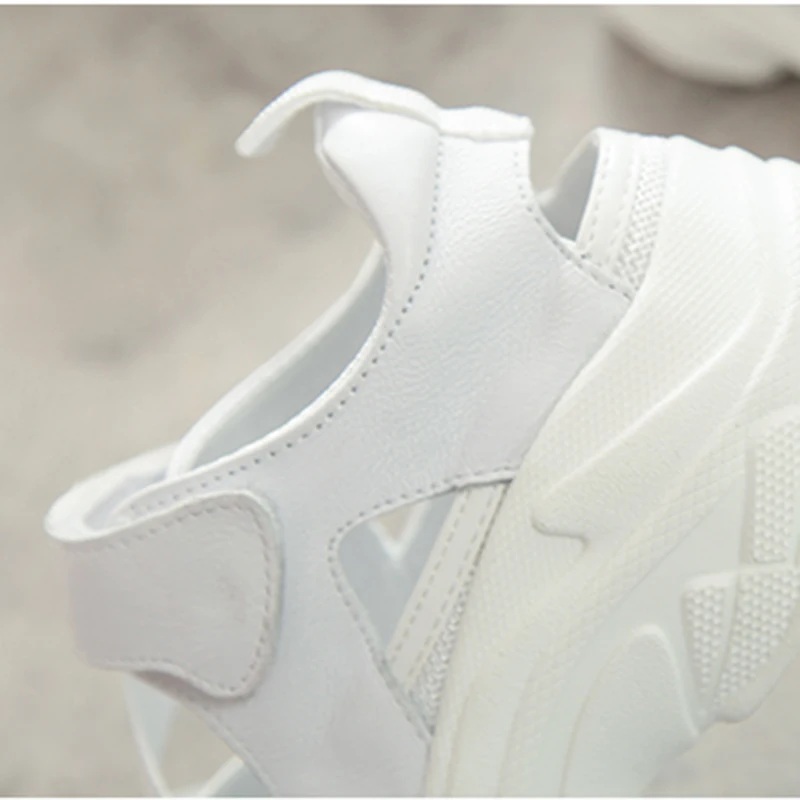 Women's White Shoes Chunky Sandals 2019 Summer Casual Closed Toe Female Platform Sandals PU Leather Woman Summer Beach Sandal