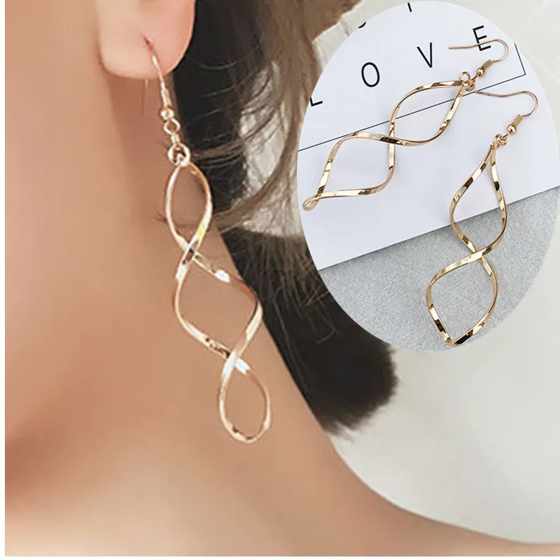 

New 2019 European and American minimalist geometric spiral earrings original design wave figure drop metal curve earrings