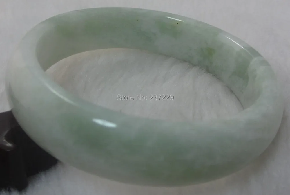 

Wholesale price ^^^^ 100% NATURAL BEAUTIFUL FASHION CHINA GREEN JADE BANGLE BRACELET