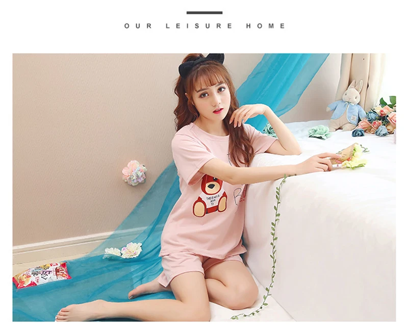 сон новый халат. в халате на кровати. фань бинбин в молодости. халат махровый bathrobe. сон новый халат.