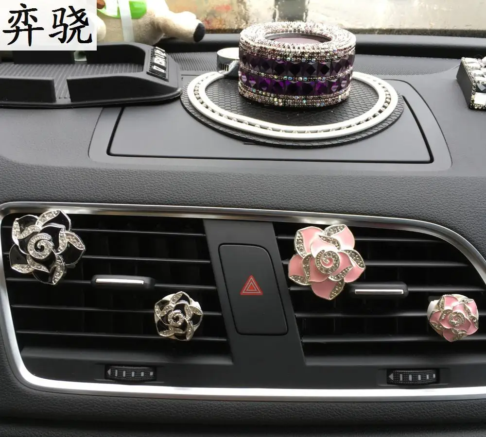 Beautiful lady car perfume Auto air conditioner perfume clip Rhinestone