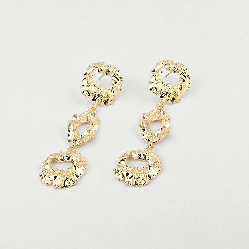Peri'sbox Unique Gold Color Irregular Long Dangle Earrings for Women Baroque Geometrical Earrings Metal Drop Charms Earrings Peri'sbox Unique Gold Color Irregular Long Dangle Earrings for Women Baroque Geometrical Earrings Metal Drop Charms Earrings