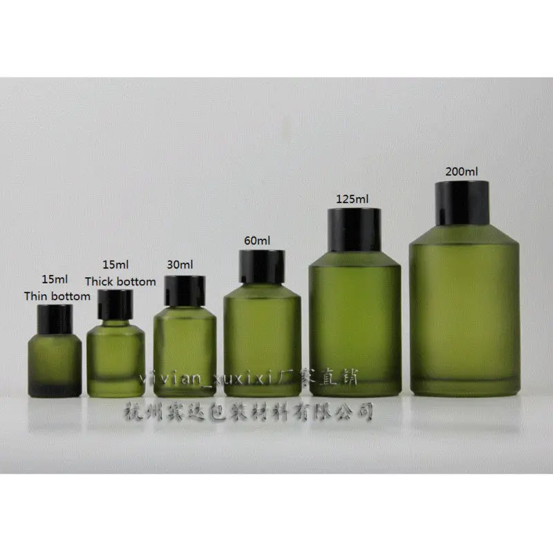 Download 200ml green frosted Glass bottle With black aluminum screw cap and reducer.for Essential Oil ...