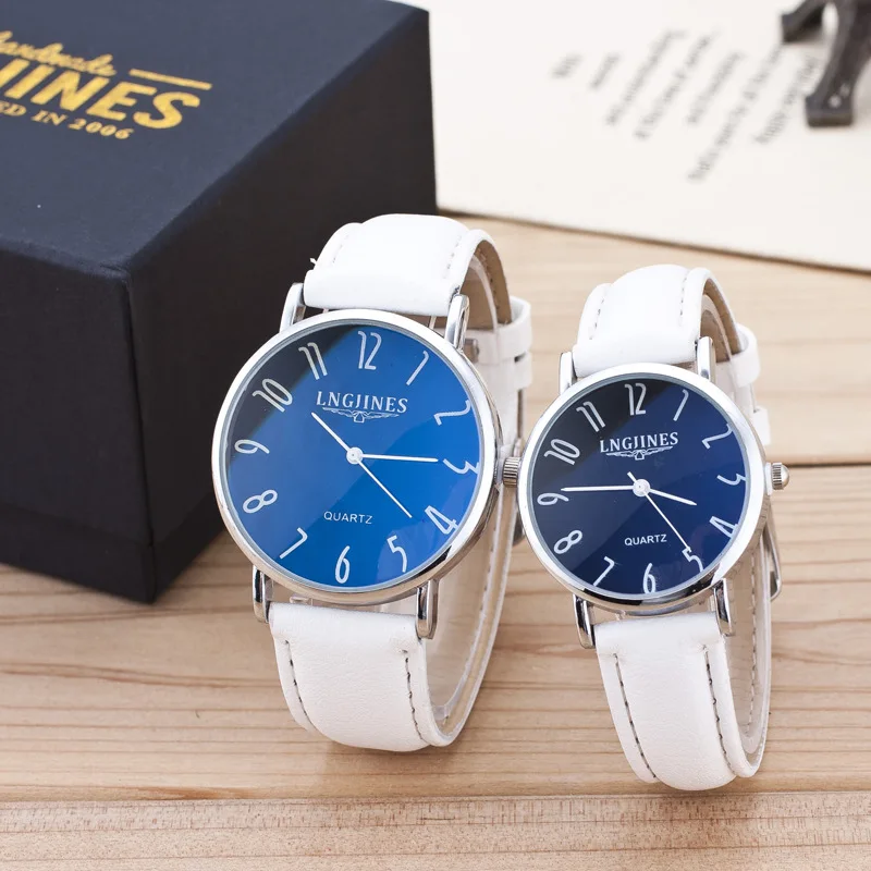 New Fashion Lovers Watches Men Women Quartz Wristwatch 2pcs Couple High Gloss Glass Leather Belt Watch Set Clock Contains Box