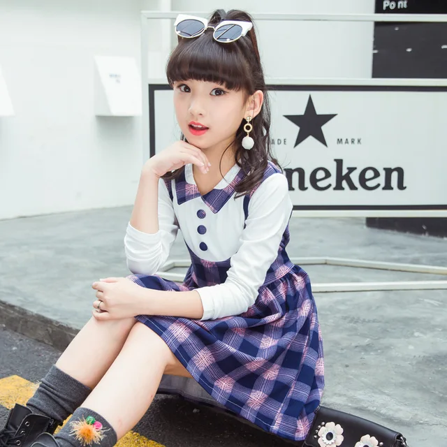 school girl clothing style