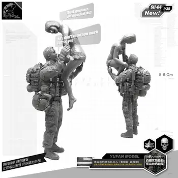 

1/35 US Black Hawk Helicopter Member and Wife Resin Soldier SII-04