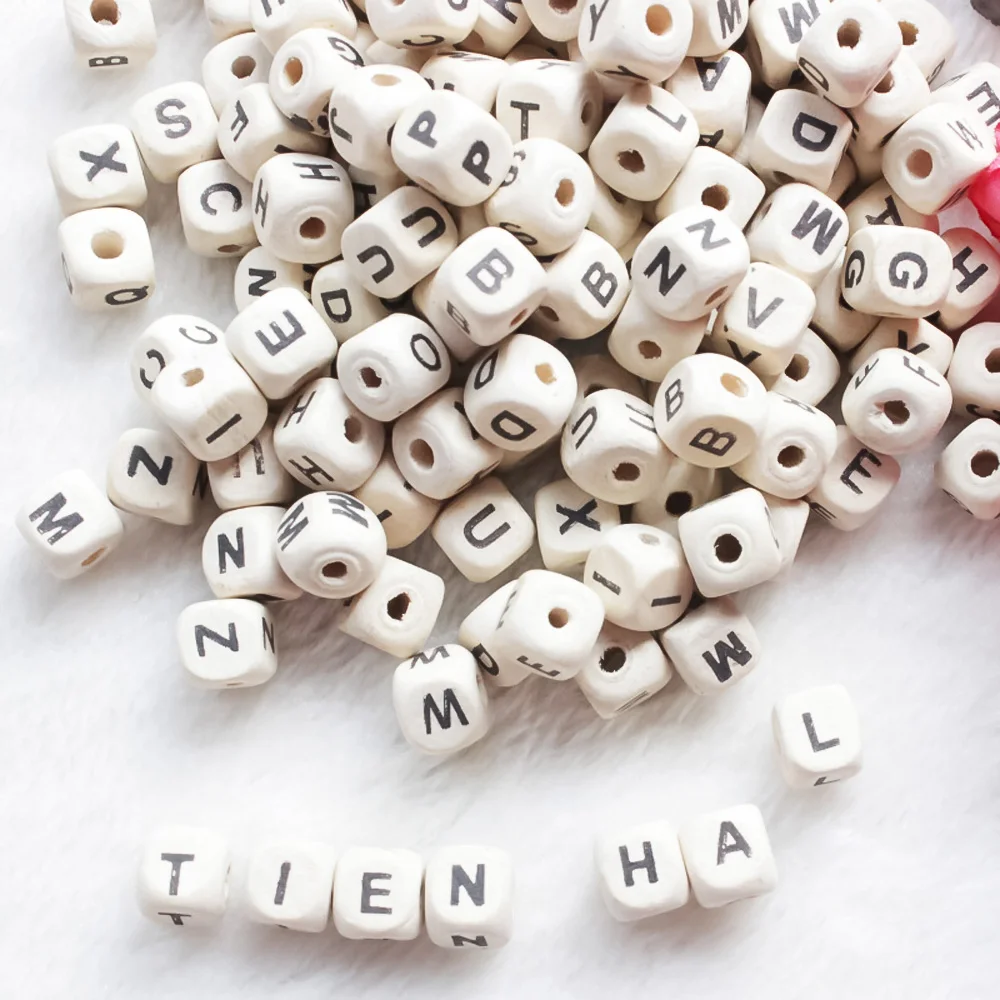 

100pcs Natural Mixed Wooden Alphabet Letter Spacer Cube Beads Craft DIY 10mm ark