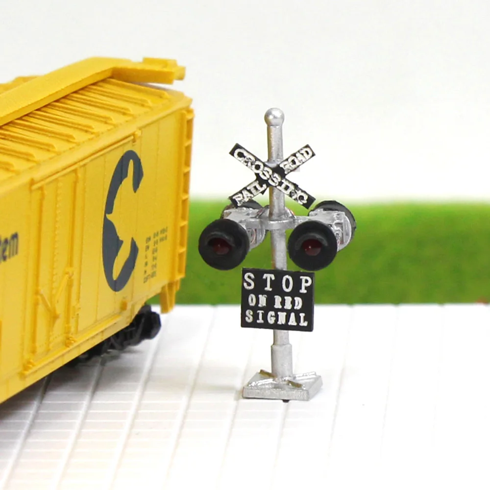 1set N Scale Railroad Crossing Signals LED Head 12v 1150 Model Traffic Singal and Circuit Board