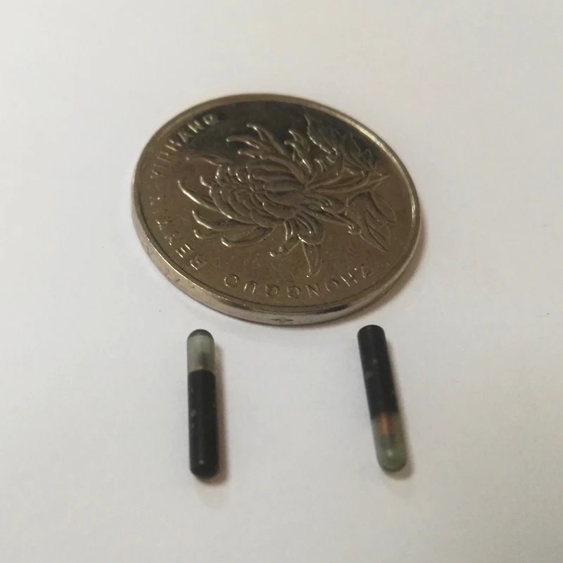 microchip tag